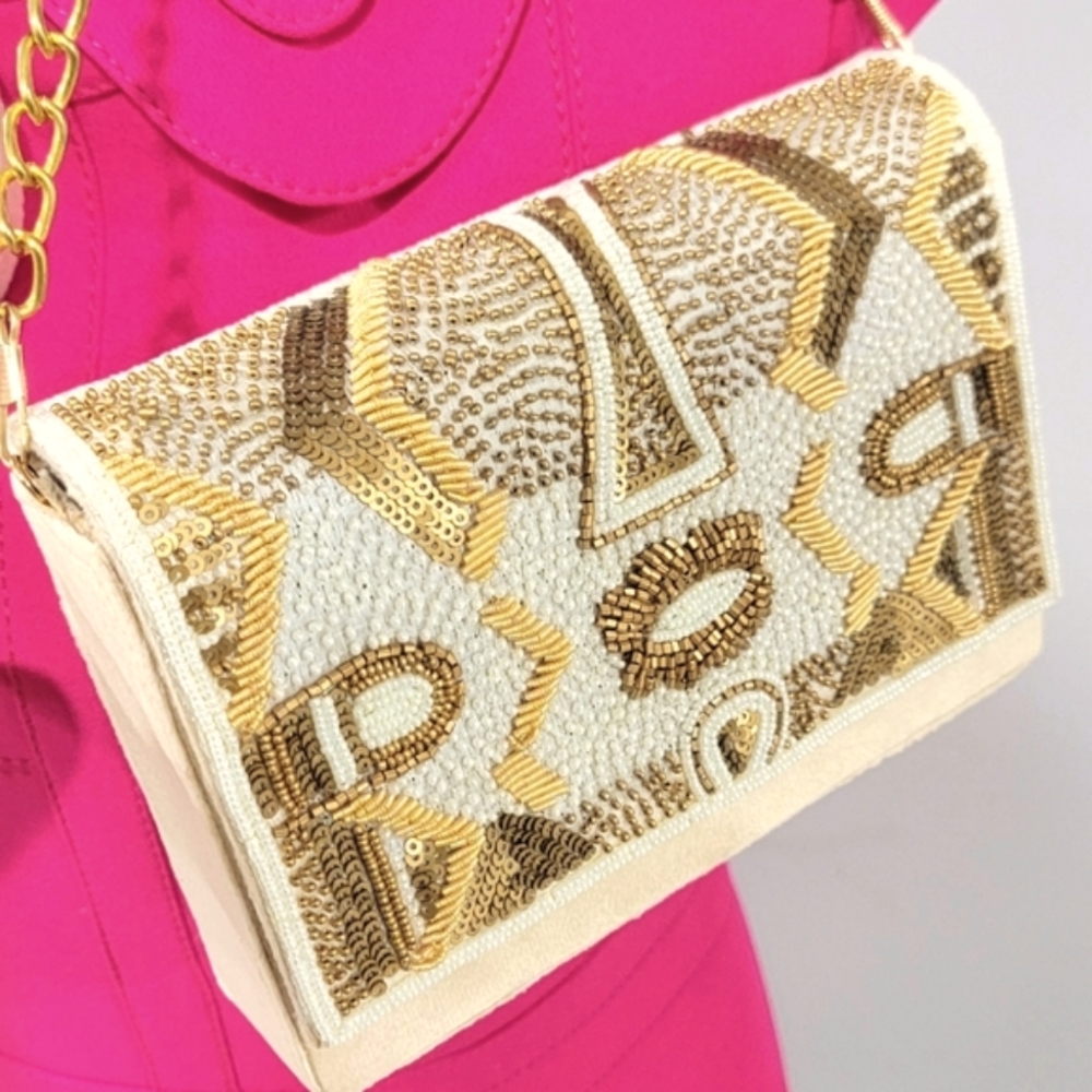 Crossbody handbag